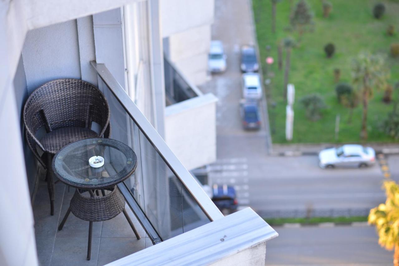 Orbi Batumi Apart Hotel Sea View Екстер'єр фото